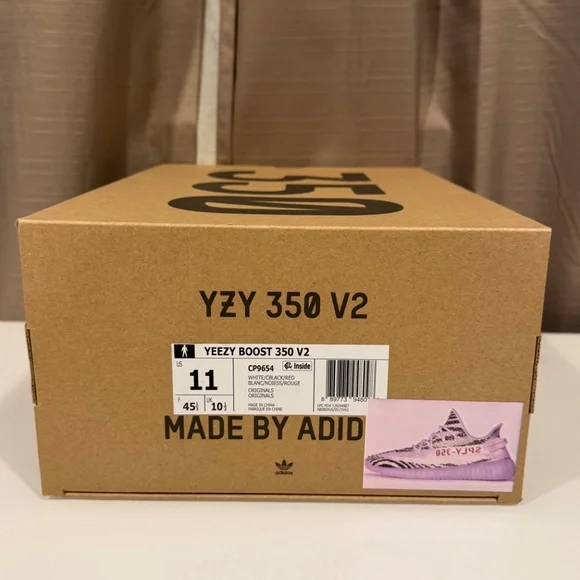 Adidas Yeezy Boost 350 V2 (Mens sz 11)